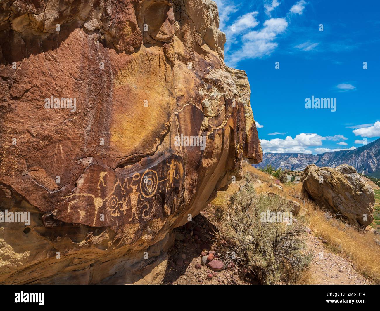 Fremont Indian petroglyphs, Island Park Road, McKee Spring, Dinosaur