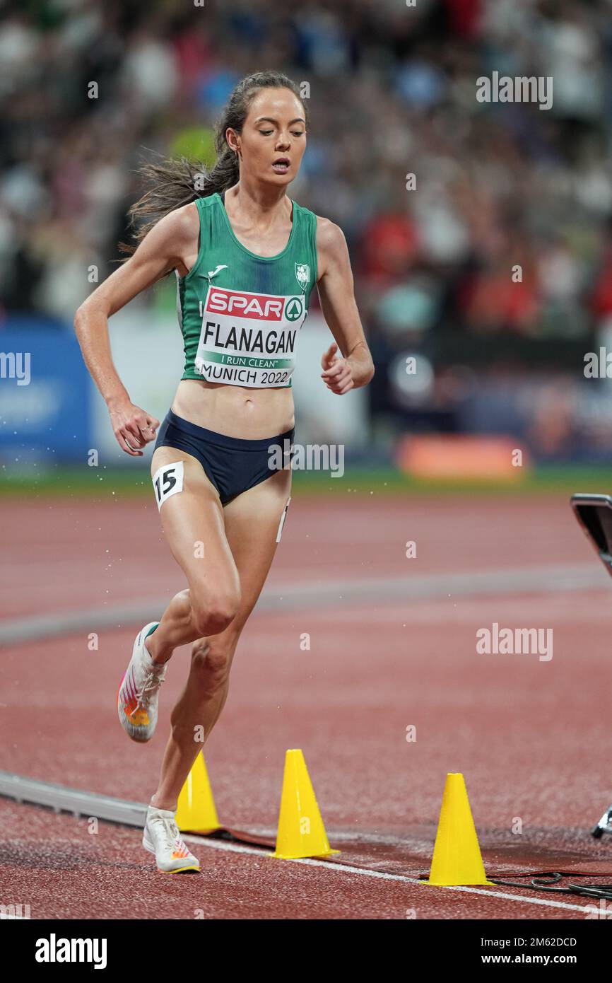 Eilish Flanagan participating in the 5000 meters at the European