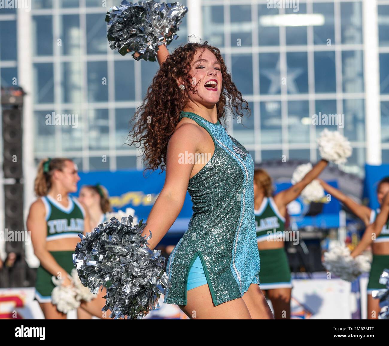 Dallas, TX, USA. 1st Jan, 2023. A Tulane Shockwave dancer performs
