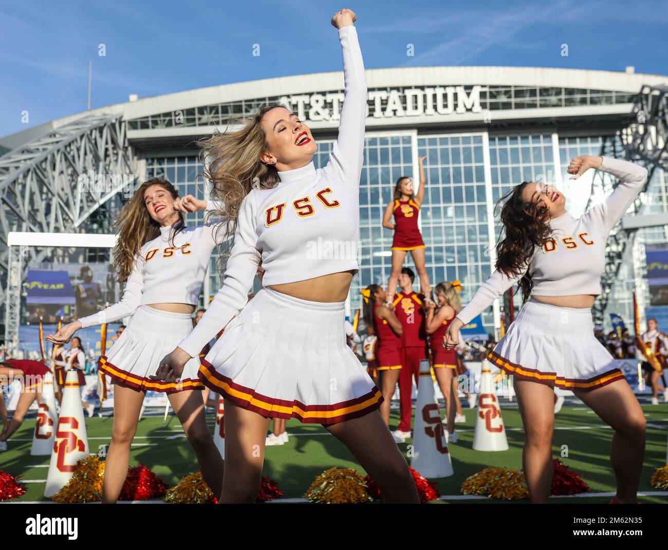 Dallas, TX, USA. 1st Jan, 2023. The USC Song Girls and the USC cheerleaders perform during the 2023 Goodyear Cotton Bowl Battle of the Bands at AT&T Stadium in Dallas, TX. Kyle Okita/CSM/Alamy Live News Stock Photo