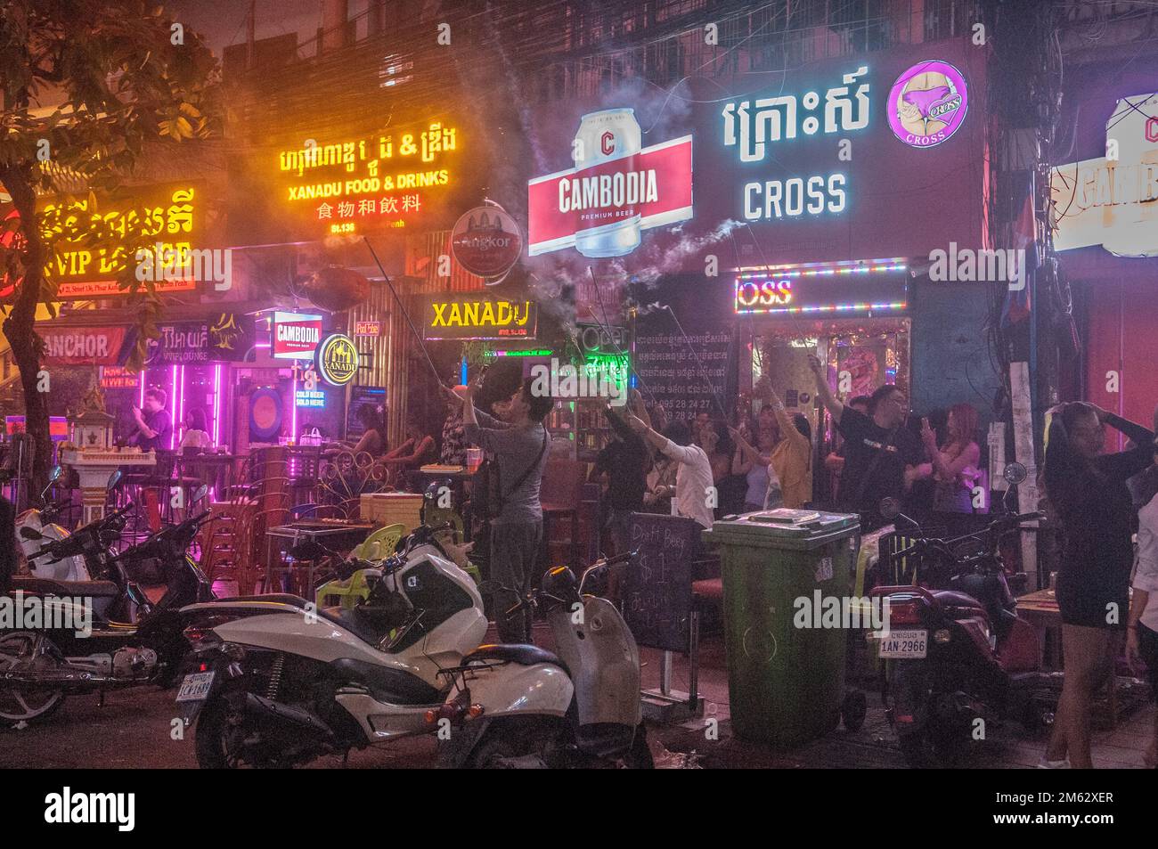 Phnom Penh celebrates New Years Eve 20222023 in the red light district
