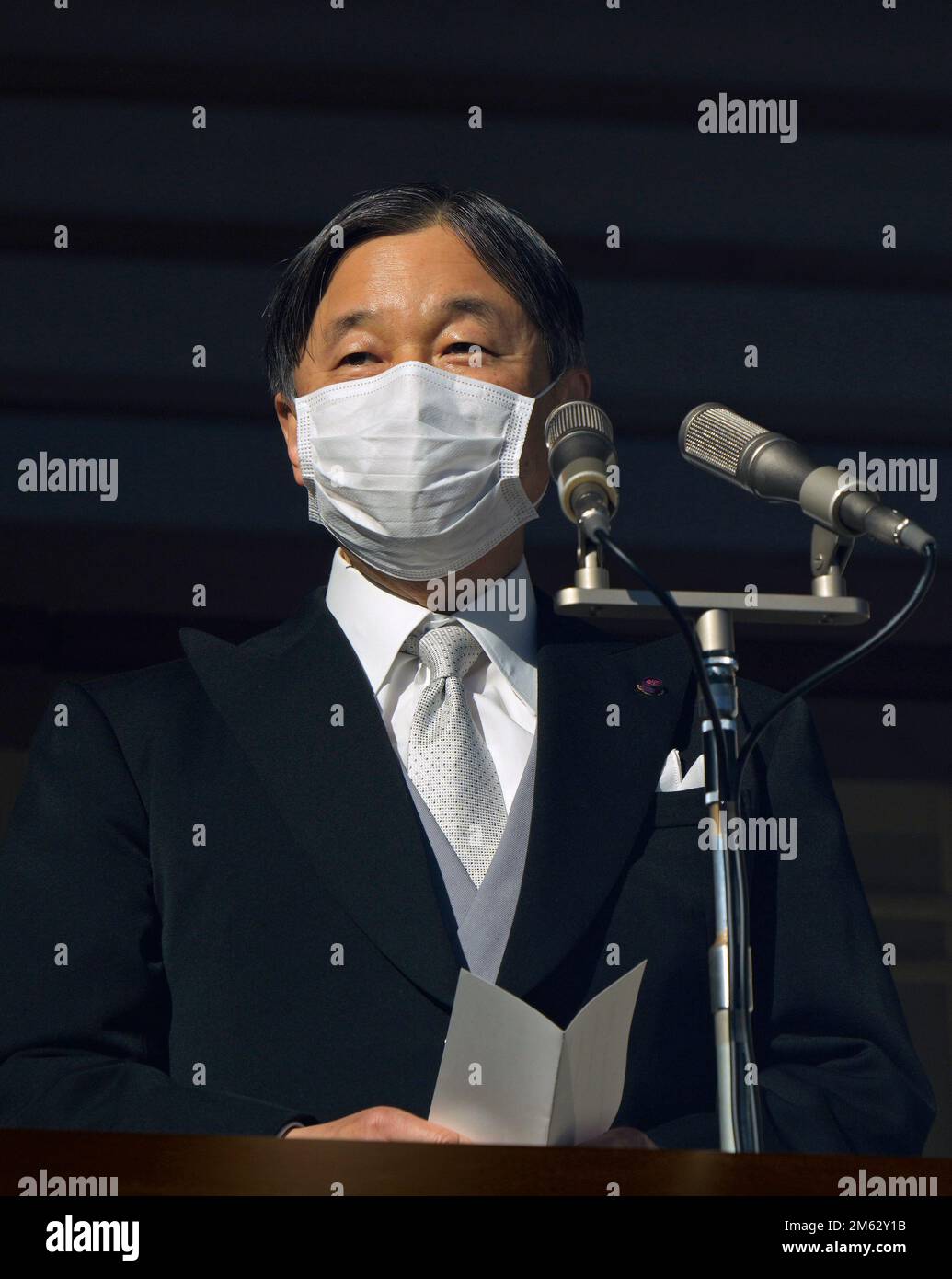 Japan S Imperial Family Greeted New Year Well Wishers In Tokyo