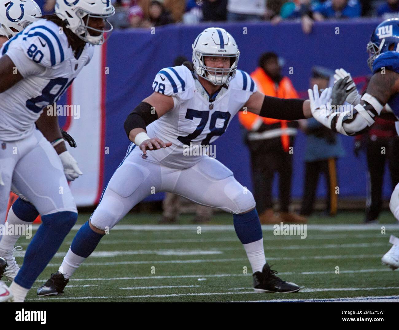 Indianapolis Colts center Ryan Kelly (78) looks over the defense