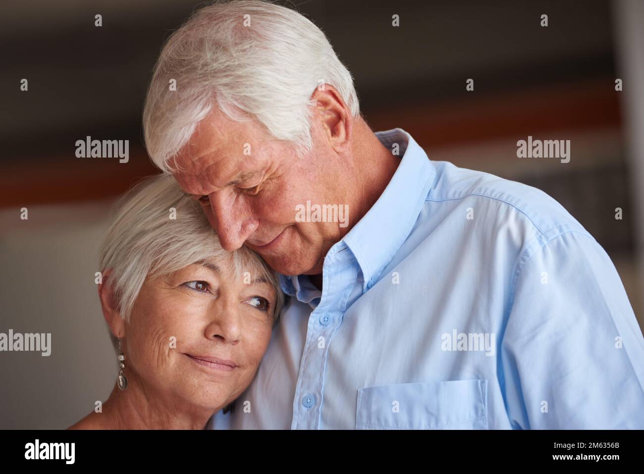 Feel safe in arms hi-res stock photography and images - Alamy