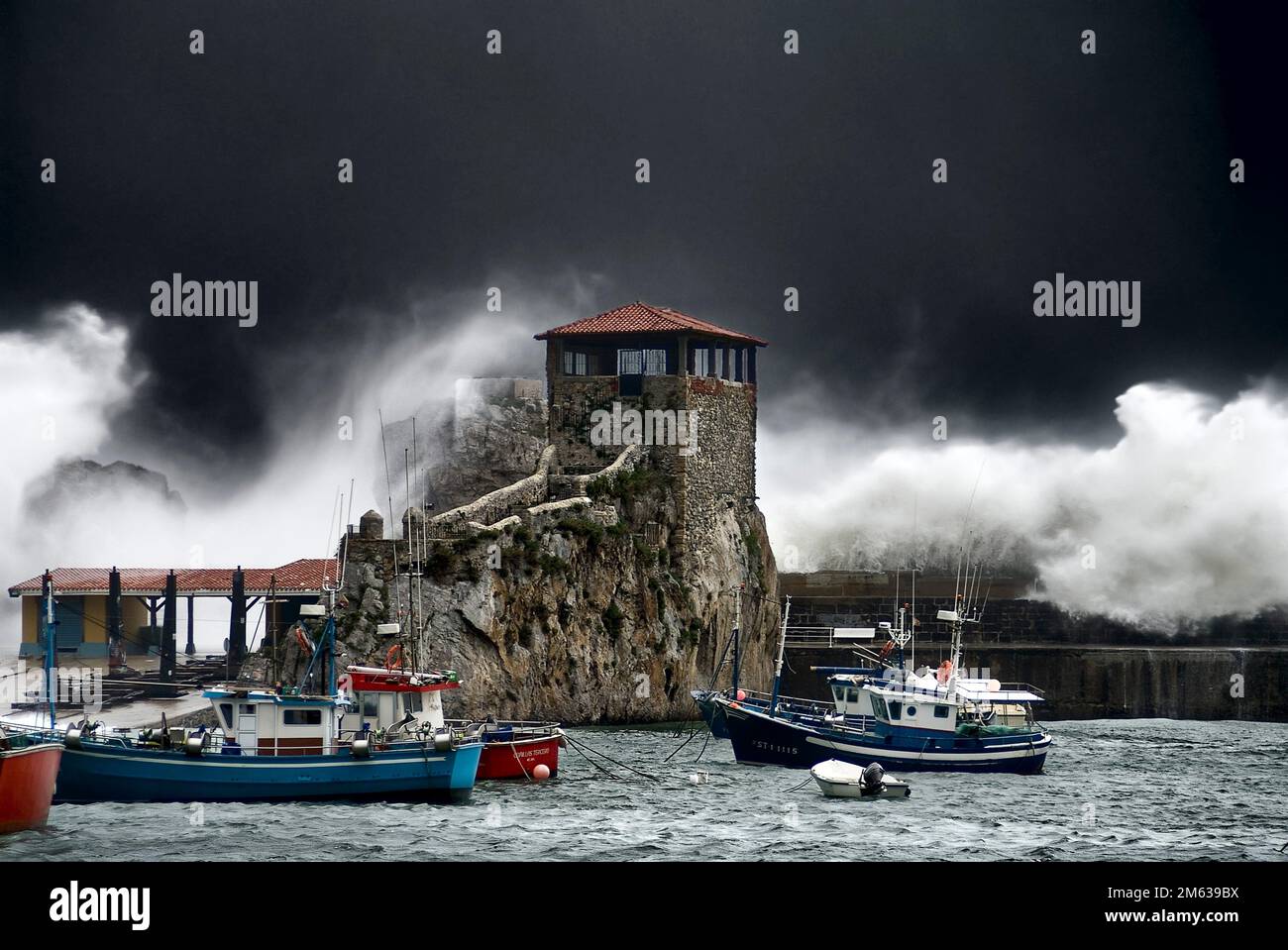 Bay of biscay storm hires stock photography and images Alamy