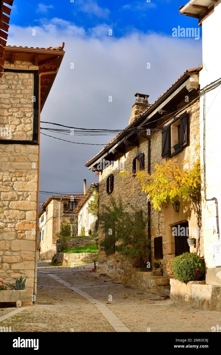 Herrán is a small Medieval Village located in the Tobalina Valley, Burgos,  Spain Stock Photo - Alamy