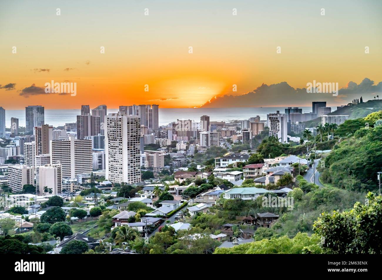 Downtown honolulu hawaii hi-res stock photography and images - Alamy