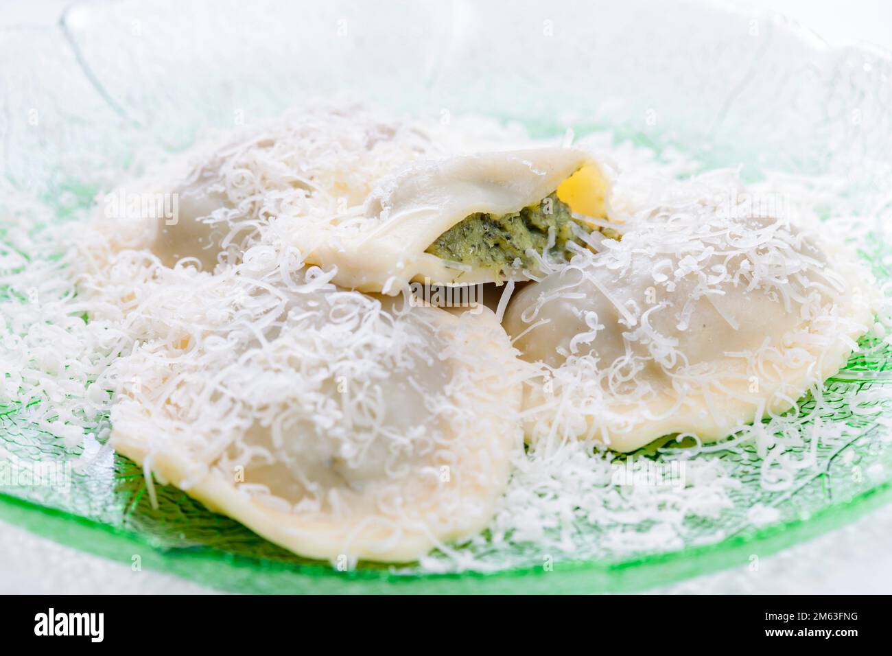 Ravioli filled with spinach and ricotta Stock Photo - Alamy
