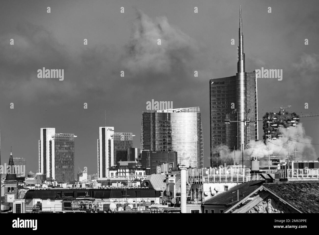 Milan skyline Black and White Stock Photos & Images Alamy