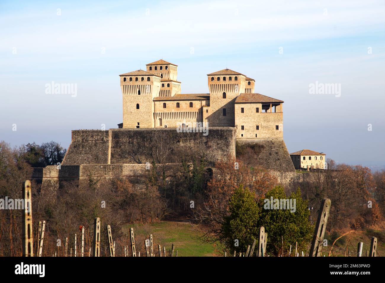 Il Castello Medioevale di Torrachiara Parma Italia Stock Photo