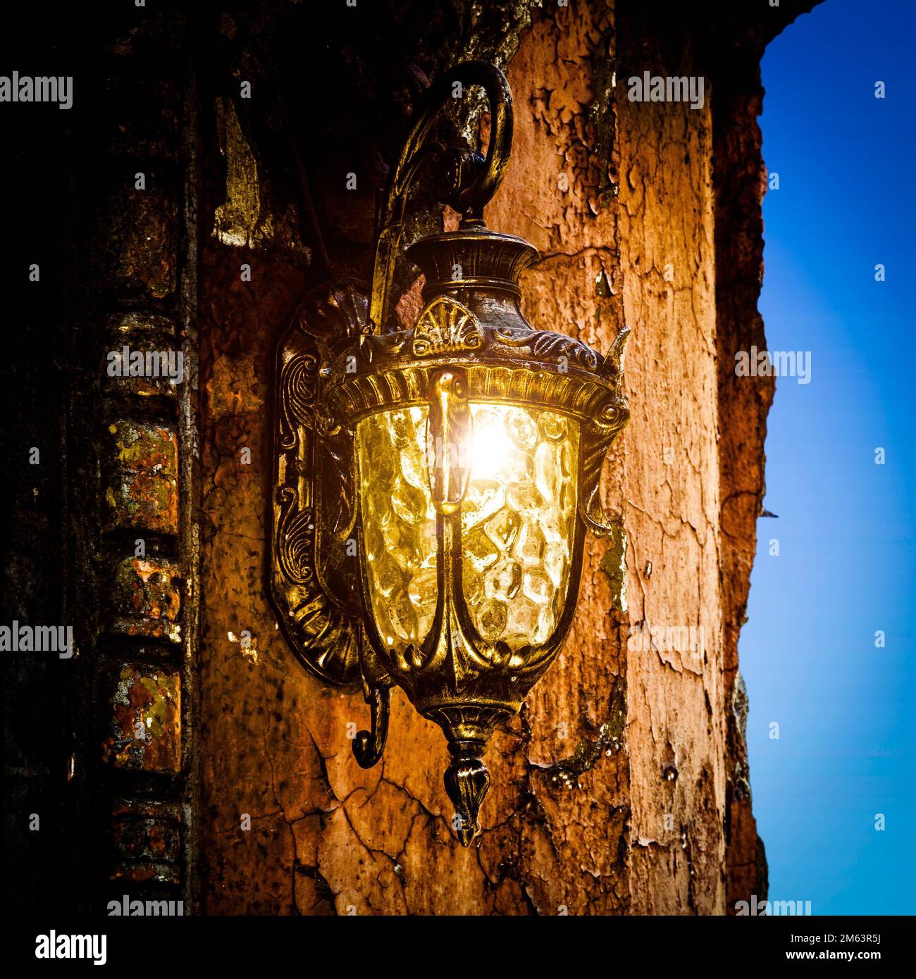 Old lantern sale light fixtures