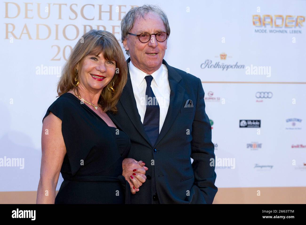 Günther Maria Halmer Packt Aus! Trapps Sommer: Kritik Zum Emotionalen Ard Film – Hinter Den Kulissen! - lhinb35