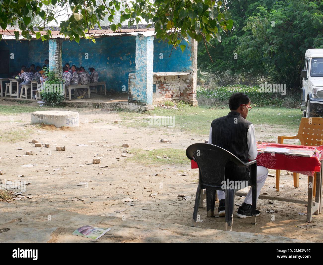 village-primary-school-in-shravasti-uttar-pradesh-india-asia-stock