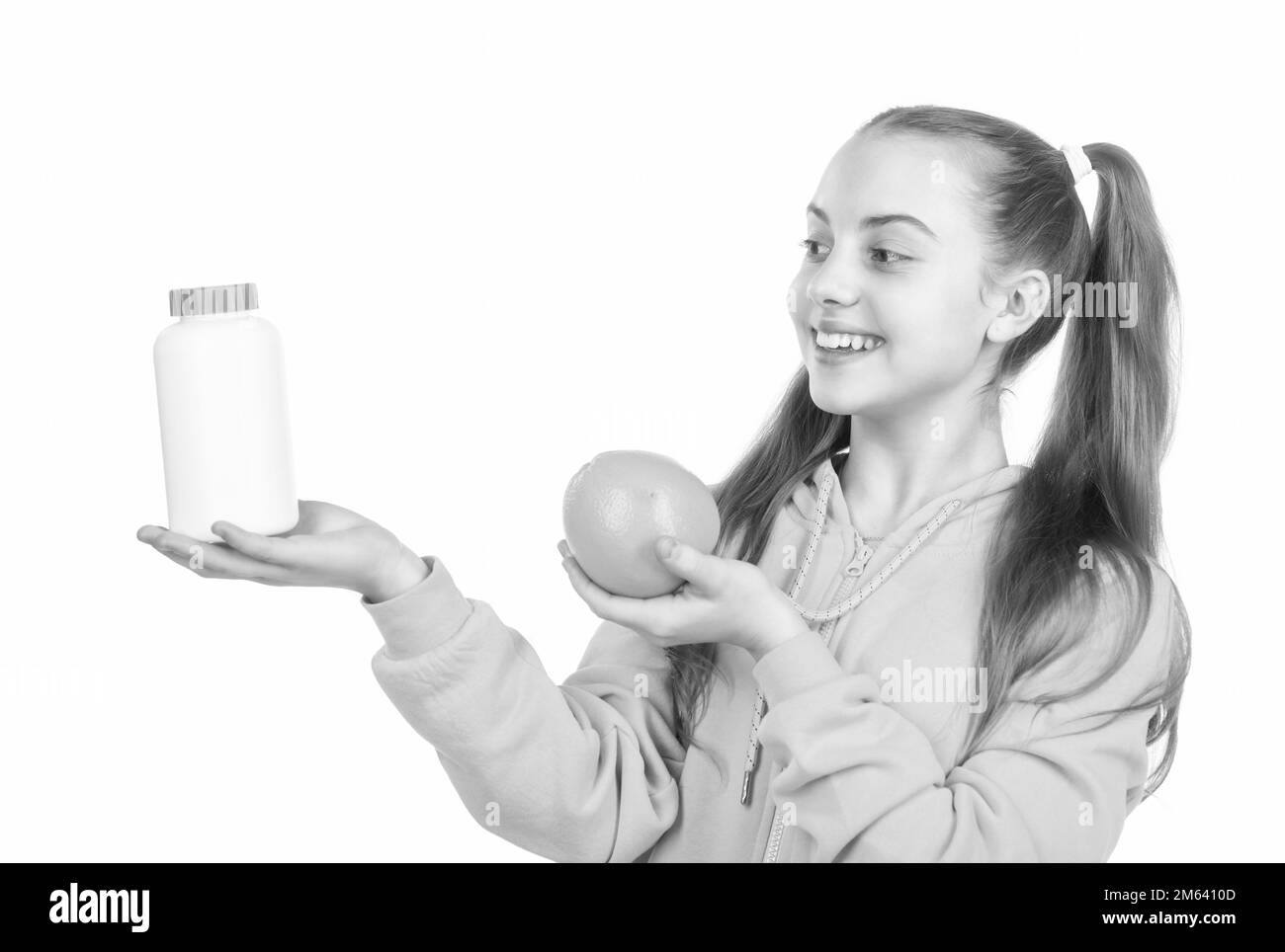 organic food supplement. choice between natural products and pills