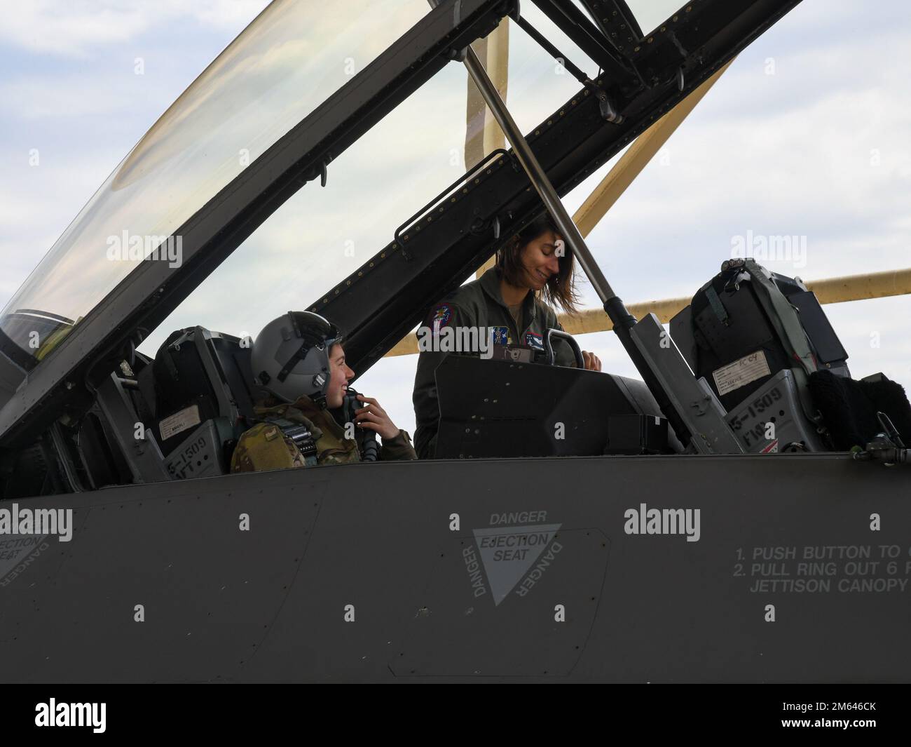 Cadets from The Georgetown University Army ROTC program, also known as ...
