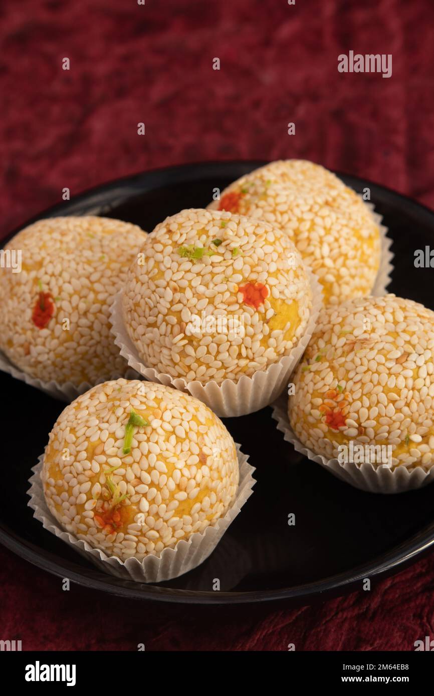 Winter Season Special Traditional Punjabi Mithai Til Bhugga Or Til Bugga Is Made Of Dry Roasted Sesame Seeds With Mava, Khoya, Jaggery, Mawa, Gud, Des Stock Photo