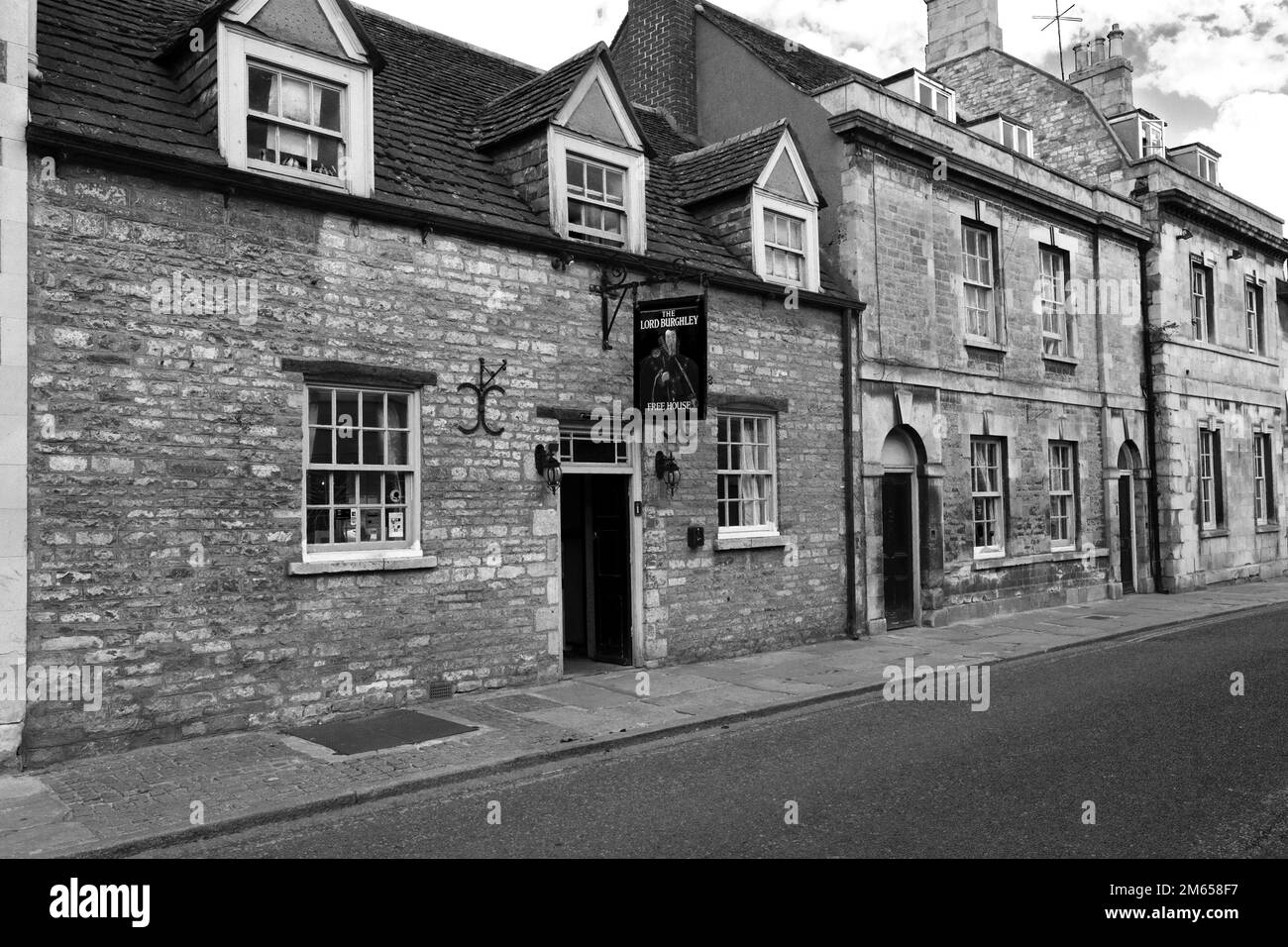 The Lord Burghley pub; Broad Street, Stamford Town, Lincolnshire County, England, UK Stock Photo