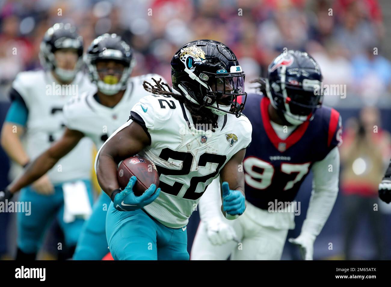 November 27, 2022: Jacksonville Jaguars running back JaMycal Hasty (22)  scores during a game against the Baltimore Ravens in Jacksonville, FL.  Romeo T Guzman/CSM/Sipa USA.(Credit Image: © Romeo Guzman/Cal Sport  Media/Sipa USA