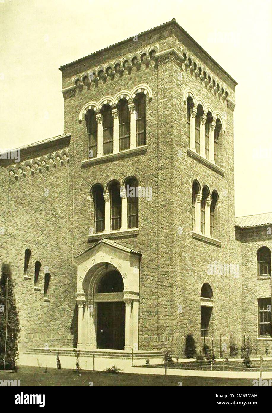 Entrance tower in Richmond High School (Richmond, California). Photo from 1928. Stock Photo