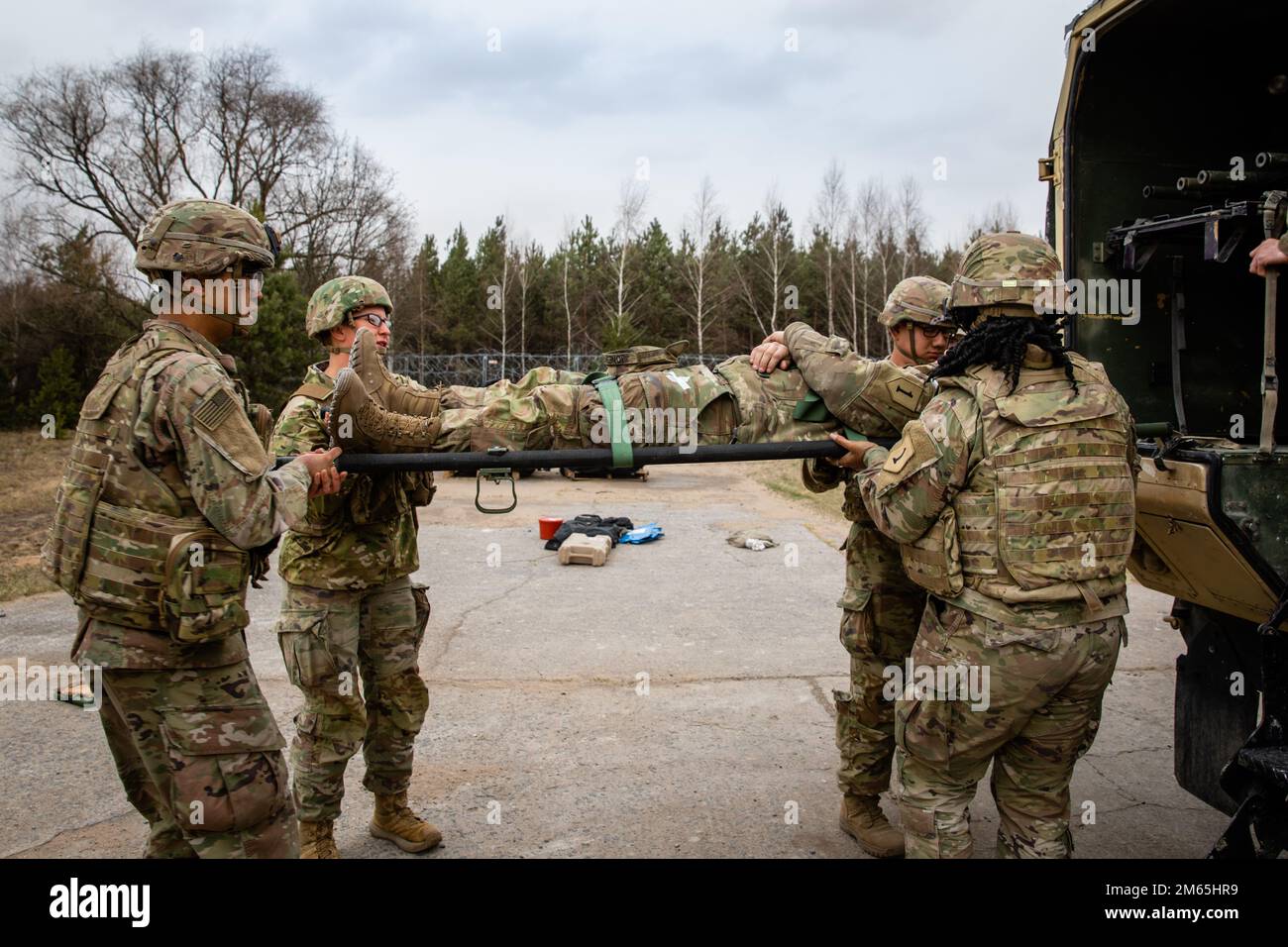 U.S. Soldiers assigned to Headquarters and Headquarters Battery (HHB