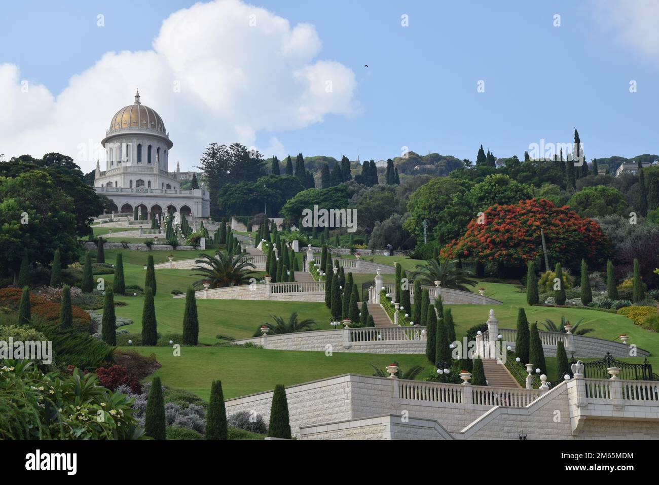 The Baháʼí Terraces - The Hanging Gardens on Mount Carmel in Haifa ...