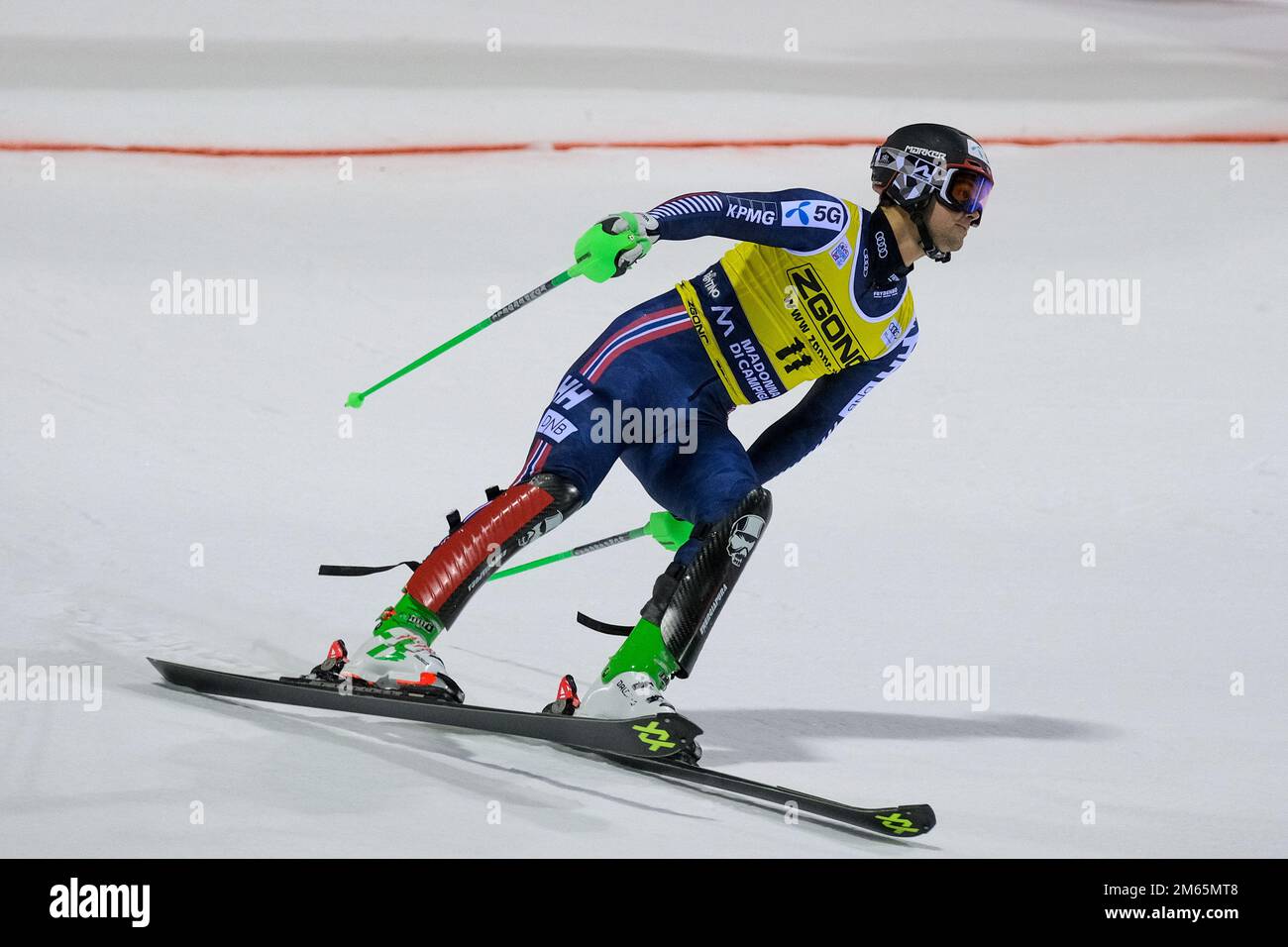 Audi FIS Alpine Ski World Cup - Men's Slalom on the 3Tre slope in Madonna di Campiglio - 22th December 2022, Madonna di Campiglio, Trento, Italy Stock Photo