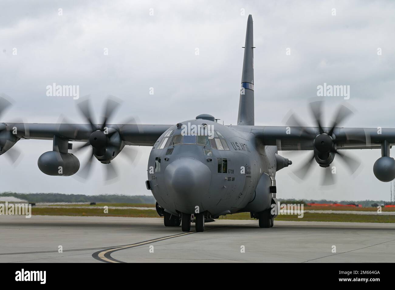 Members of the 165th Airlift Wing, Georgia Air National Guard, return ...