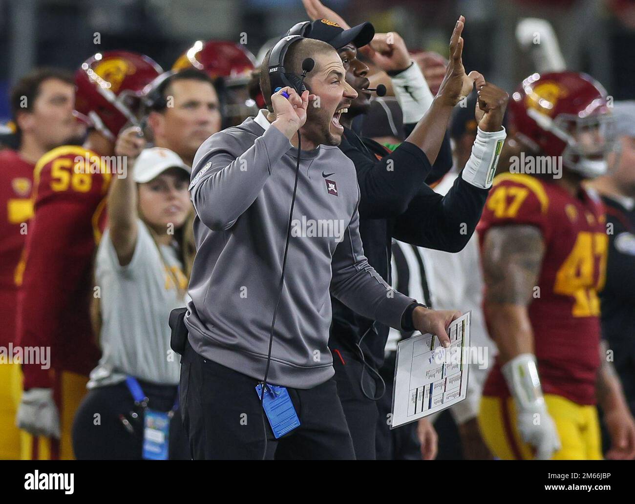 Dallas, TX, USA. 1st Jan, 2023. USC defensive coordinator Alex Grinch