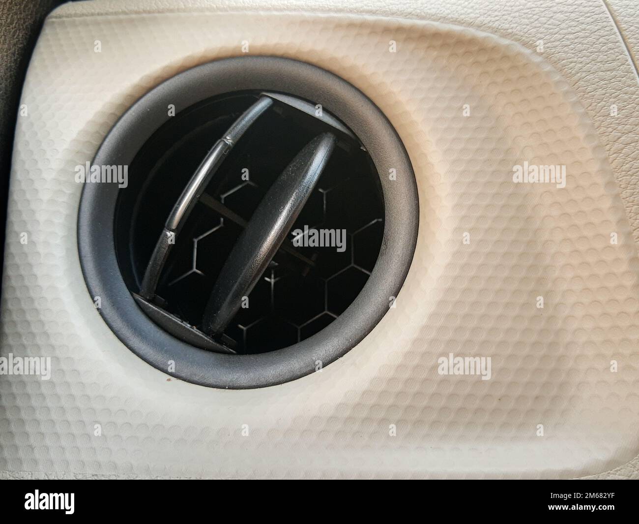 Refrigeration transport hi-res stock photography and images - Alamy