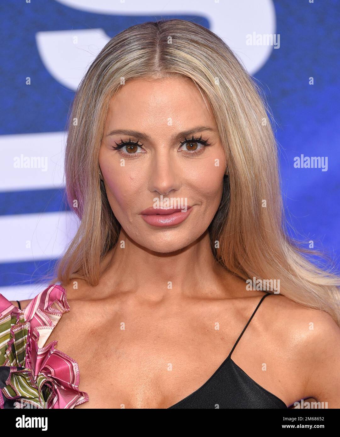 Dorit Kemsley arriving to the People’s Choice Awards 2022 at Barker