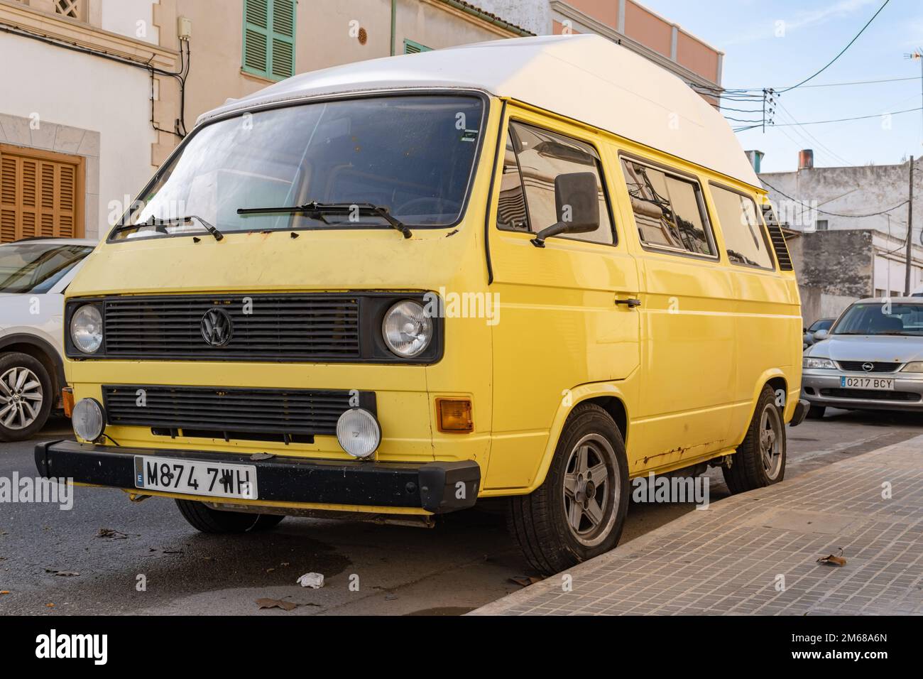 1980 VW T3 BULLI - FOR RENT WITH CHAUFFEUR 