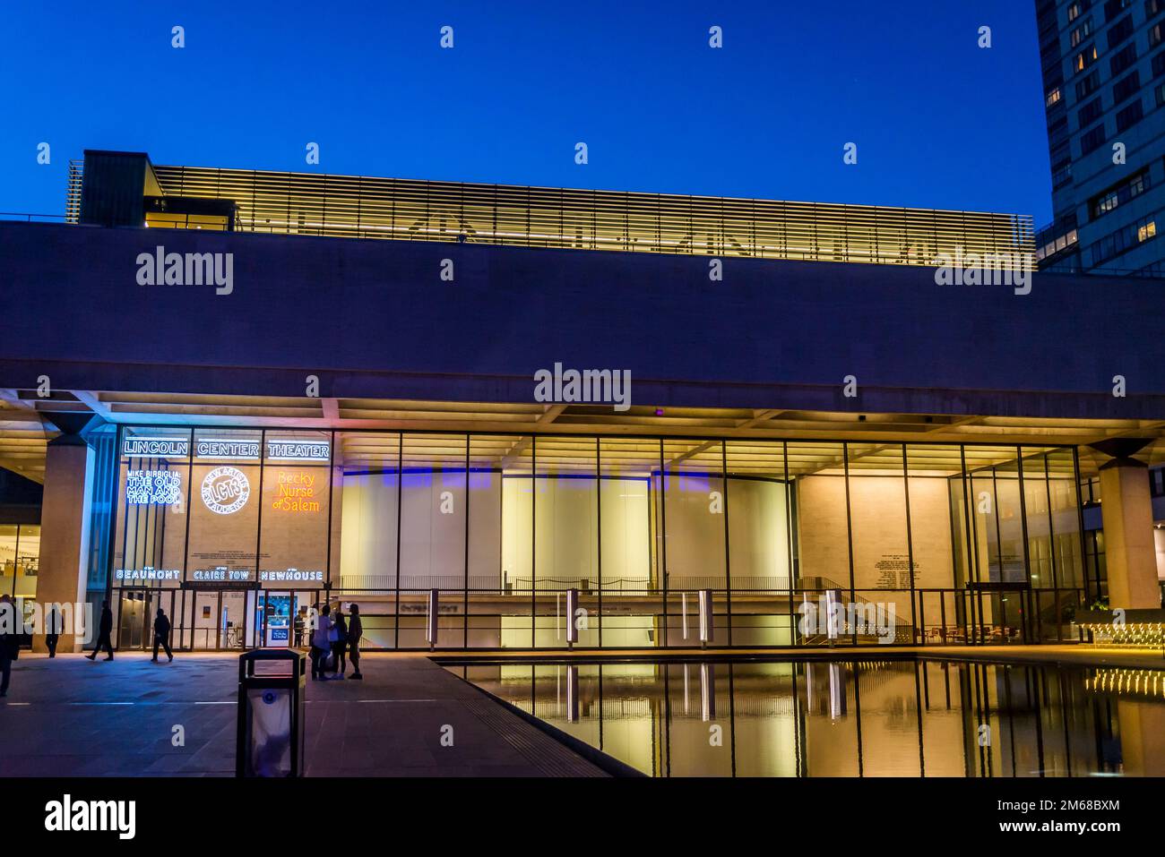 The vivian beaumont theater lincoln center for the performing arts