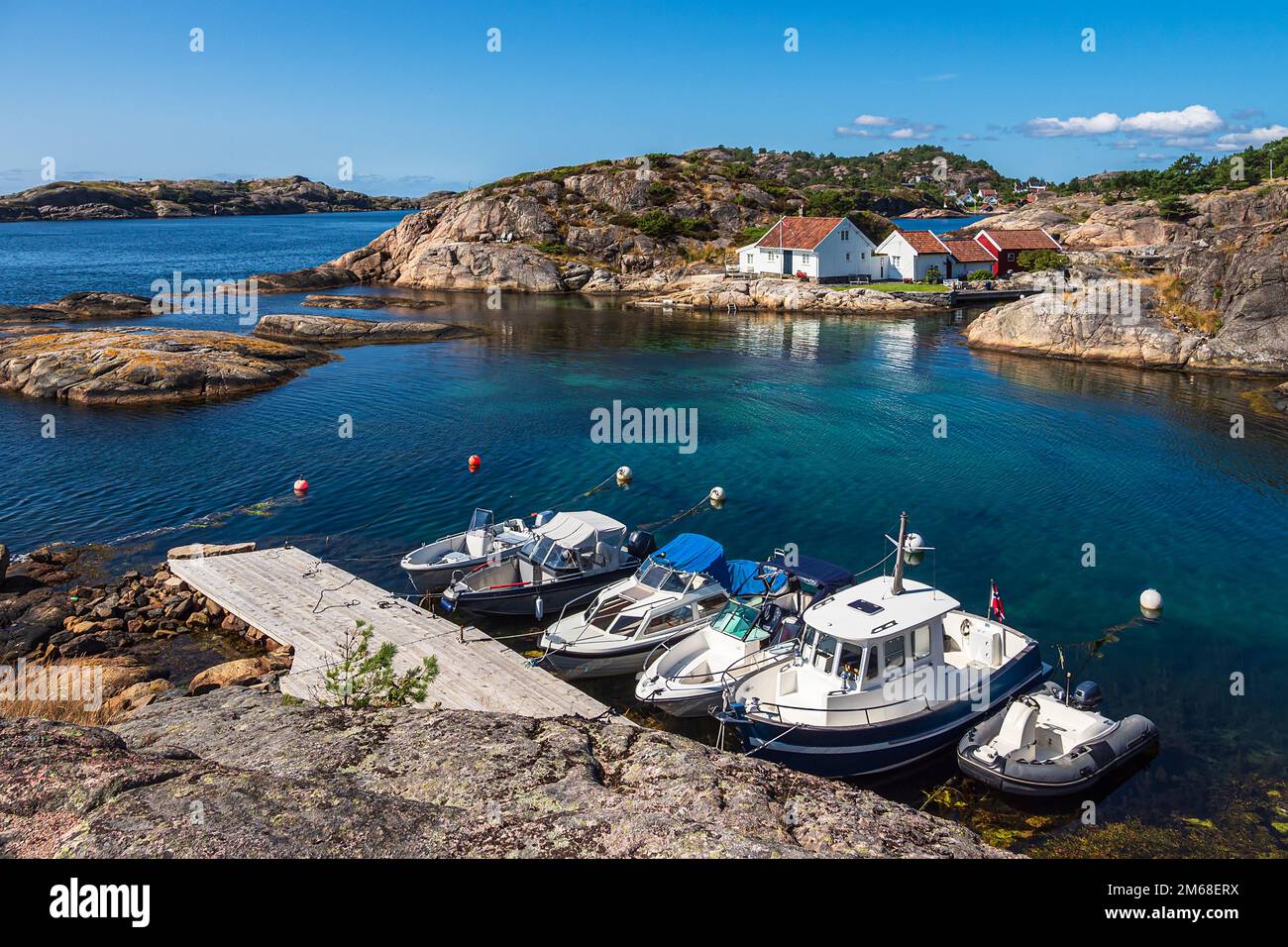 Boats On The Archipelago Island Of Kapelløya In Norway Stock Photo Alamy
