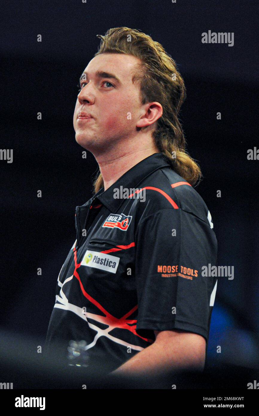Netherlands' Danny Jansen in action against Philippines' Paolo Nebrida  during day five of the Cazoo World Darts Championship at Alexandra Palace,  London. Picture date: Monday December 19, 2022 Stock Photo - Alamy