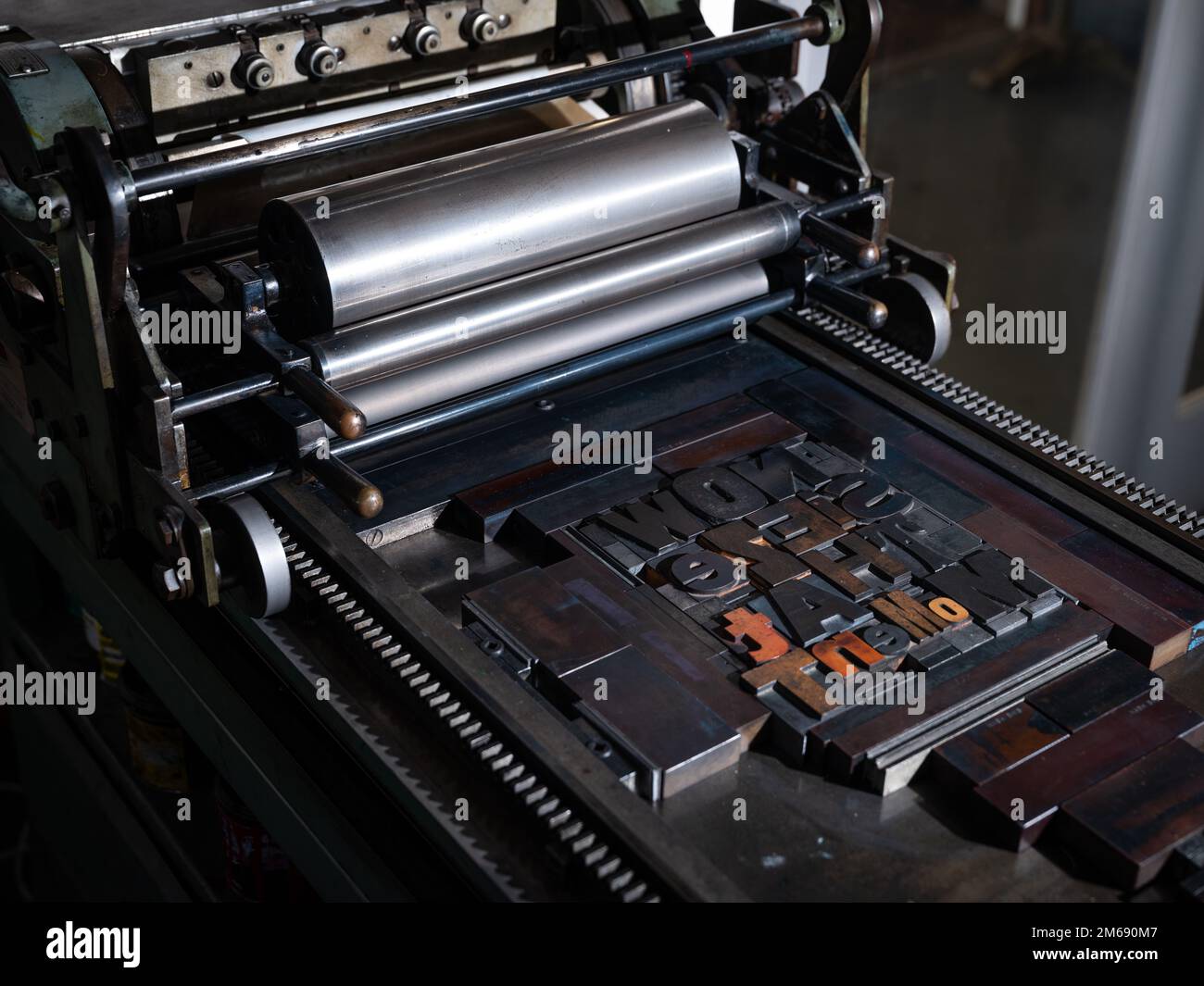 A Vandercook roller printing press Stock Photo Alamy