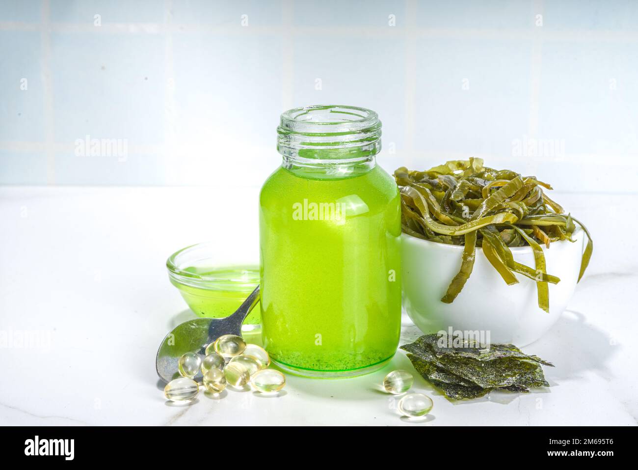 Algae based Oil, Seaweed alternative vegan oil, monounsaturated healthy