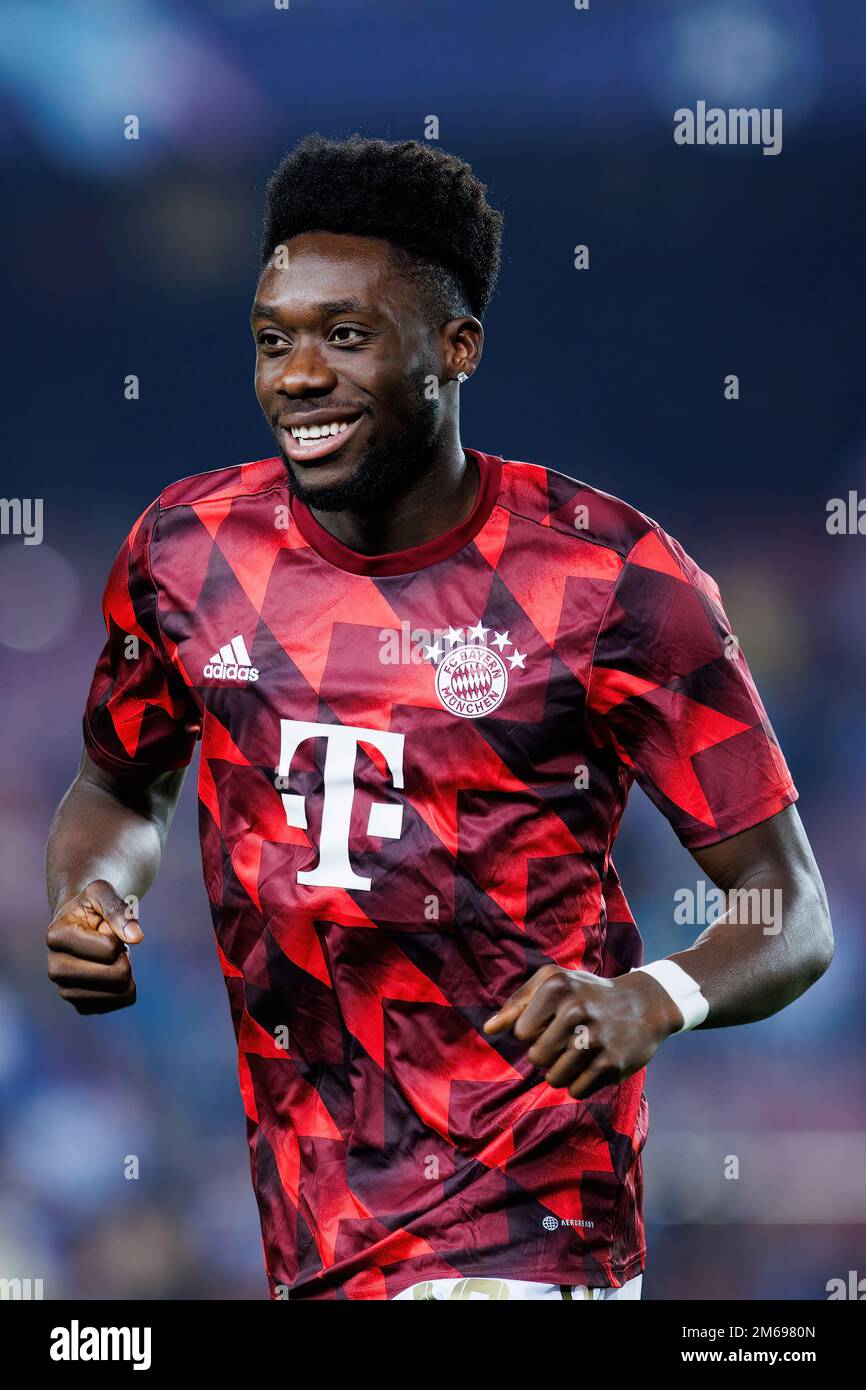BARCELONA - OCT 26: Alphonso Davies in action during the Champions