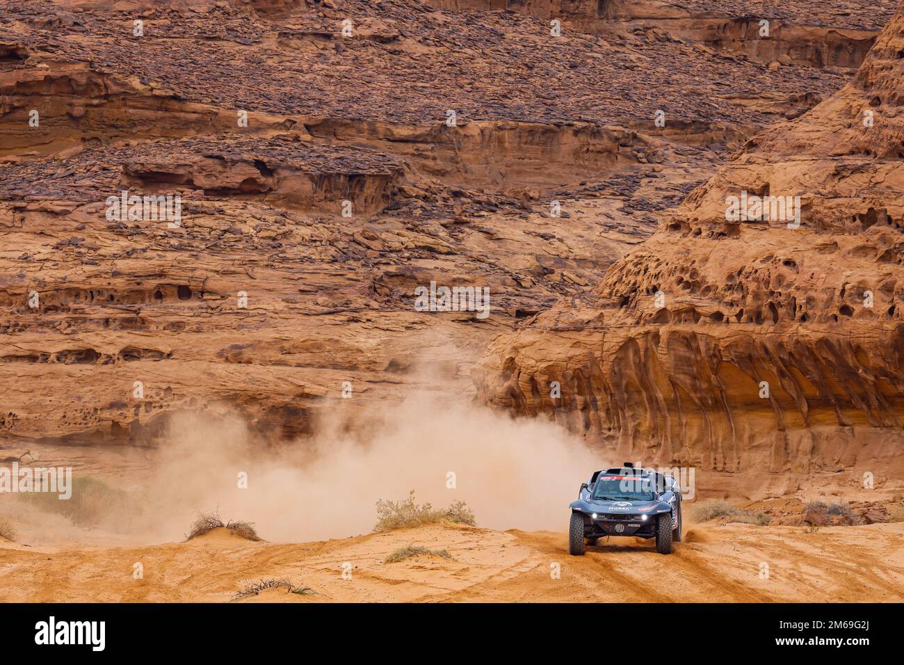 239 THOMASSE Pascal (fra), DUBUY Gerard (fra), MD Rallye Sport, Optimus MD, Auto, Motul, action during the Stage 3 of the Dakar 2023 between Al-'Ula and Hail, on January 3rd, 2023 in Hail, Saudi Arabia - Photo: Fr..d..ric Le Floc...h/DPPI/LiveMedia Stock Photo