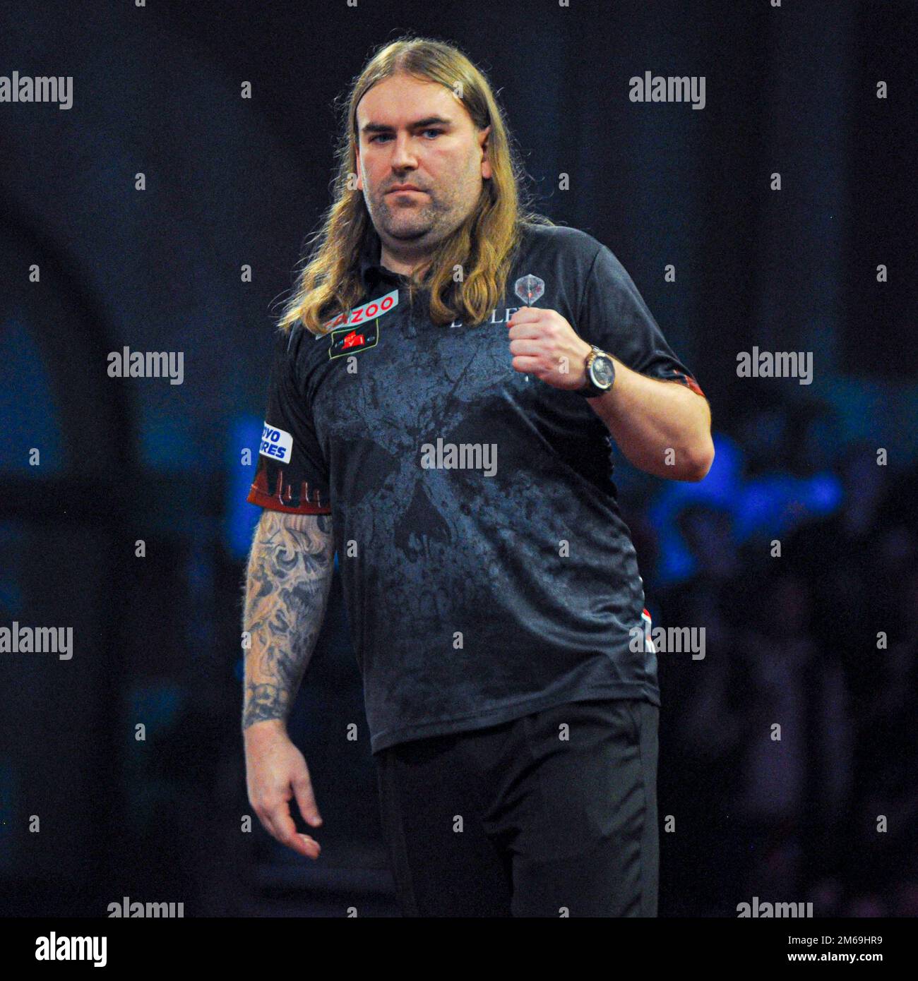 LONDON, UNITED KINGDOM - DECEMBER 22: Danny Jansen of the Netherlands in  action during Day Eight of the Cazoo World Darts Championship at Alexandra  Palace on December 21, 2022 in London, England. (