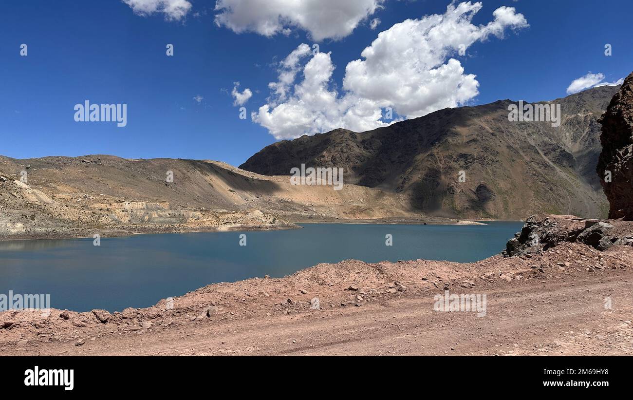 Embase el Yeso, Cajon del Maipo, Chile Stock Photo Alamy