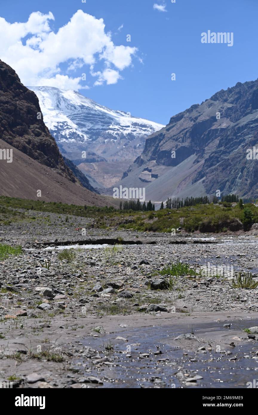 Embase el Yeso, Cajon del Maipo, Chile Stock Photo Alamy