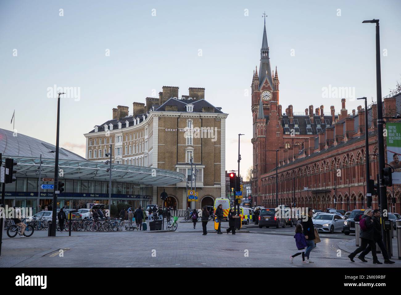 St Pancras and Kings Cross Stations London Stock Photo Alamy