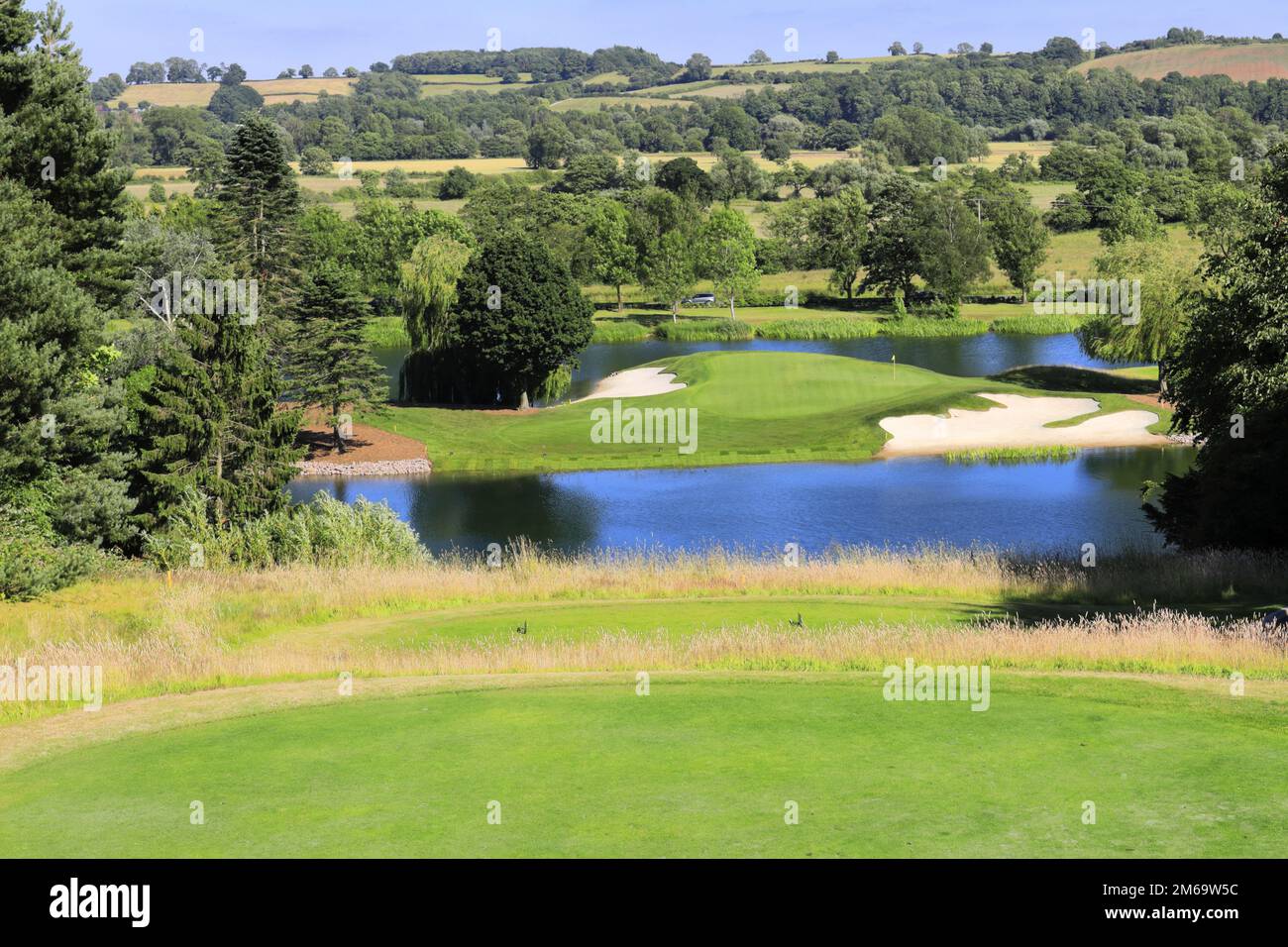 Hole 17 on the JCB Golf & Country Club course near Rocester, Uttoxeter, Staffordshire, England Stock Photo