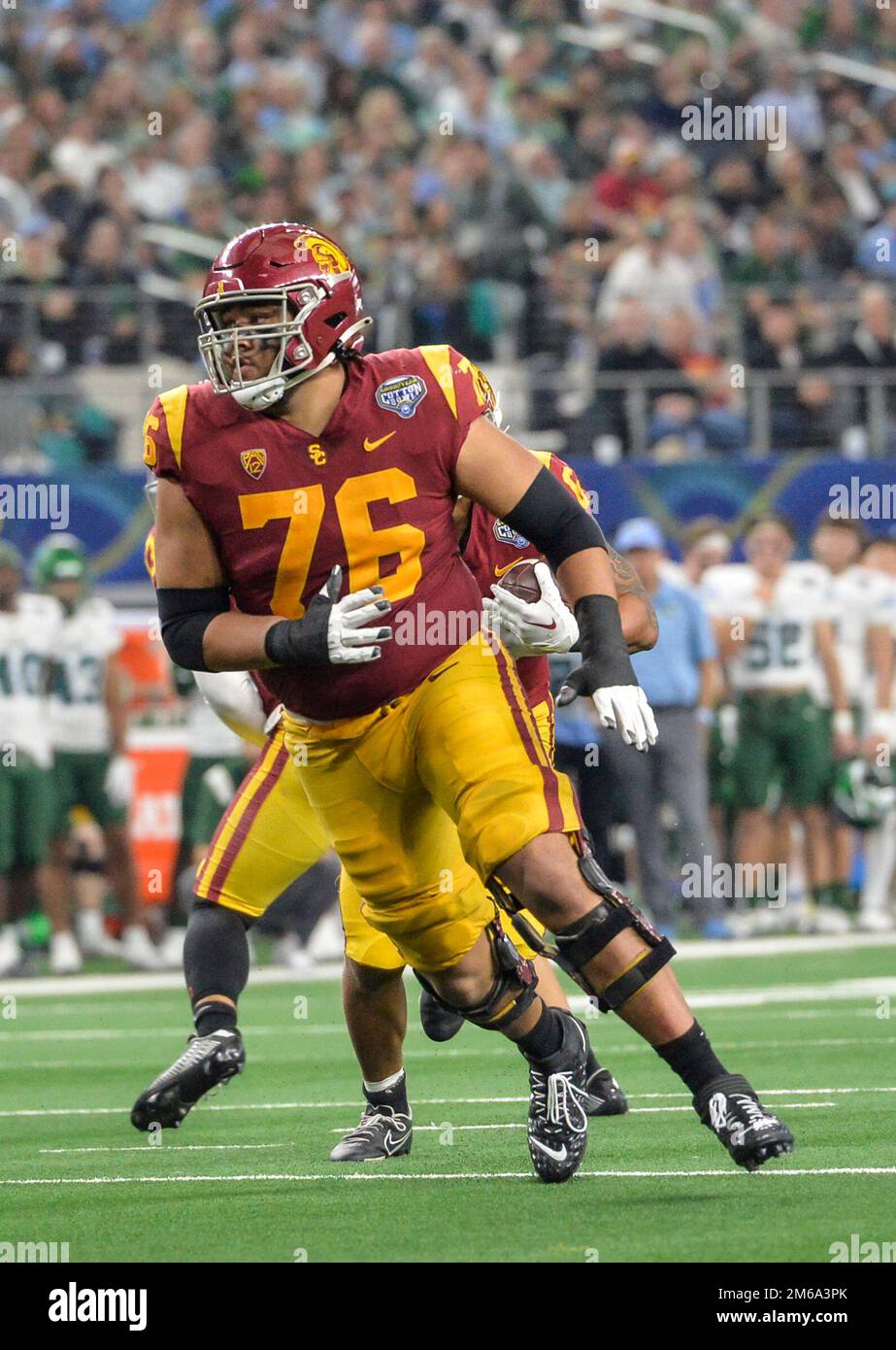 Arlington, Texas, USA. 2nd Jan, 2023. USC Trojans Offensive Lineman ...