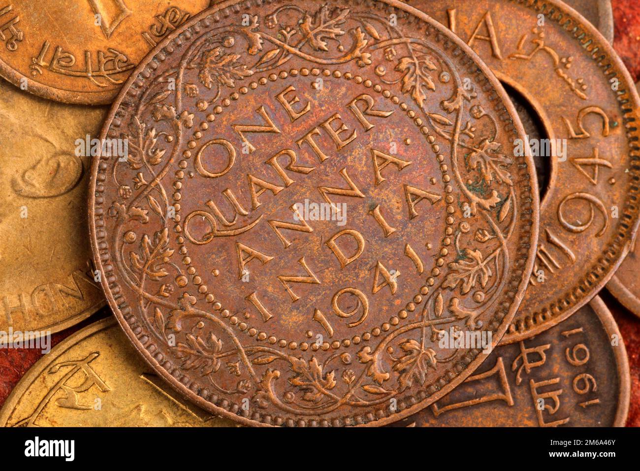 Old Indian Currency Coin One Quarter Anna Stock Photo Alamy