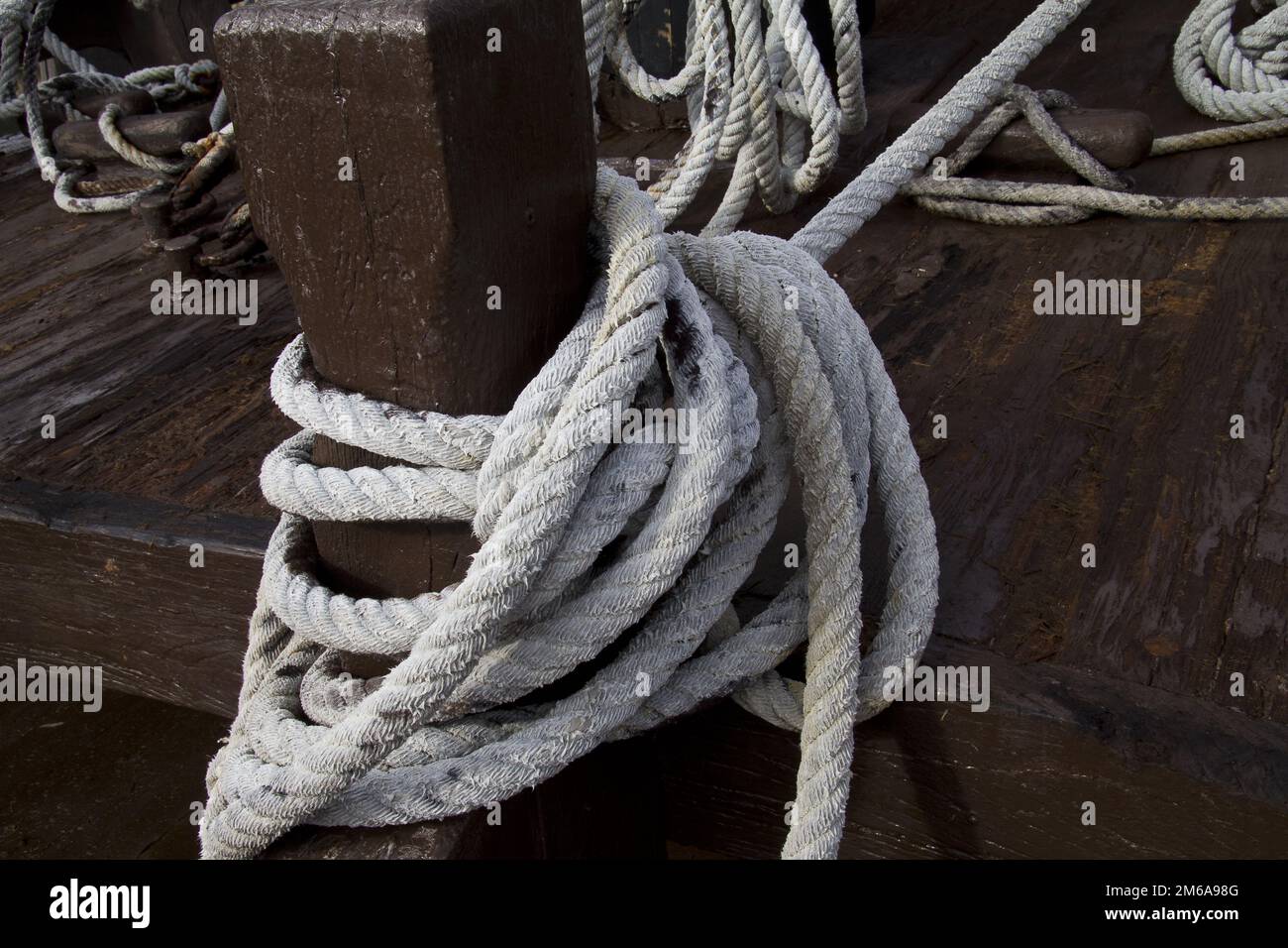 Ship texture hi-res stock photography and images - Alamy