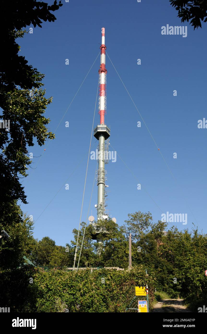 Television broadcast antenna Kahlenberg Vienna AT Stock Photo - Alamy