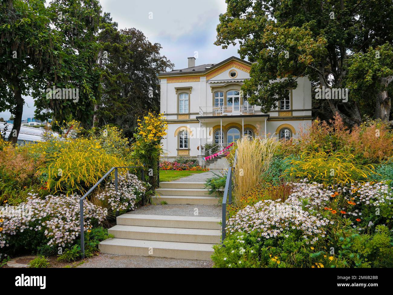 Villa gardens, steps, villa, arboretum on the lake, garden culture path