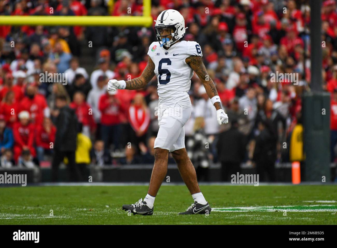 Penn State Nittany Lions wide receiver Harrison Wallace III (6) during the Rose Bowl game against the Utah Utes on Monday, Jan. 2, 2023 in Pasadena, C Stock Photo
