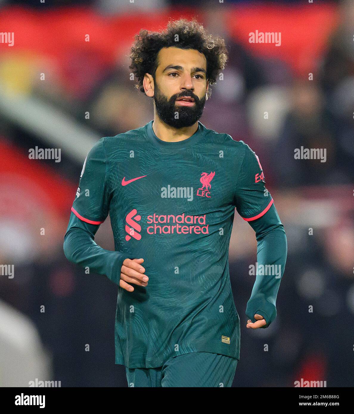 Mohamed salah jersey hi-res stock photography and images - Alamy